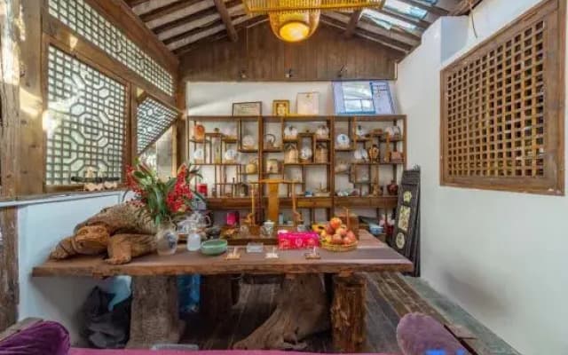 He Xia · Fan Chen Lotus |  Mu Qin Naxi Courtyard Boutique Hotel (Lijiang Ancient City Branch)