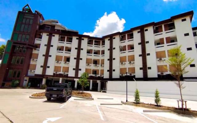 Aileen Hotel