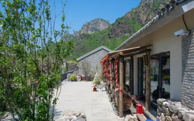 Beijing Mianhuatang Castle Resort Homestay