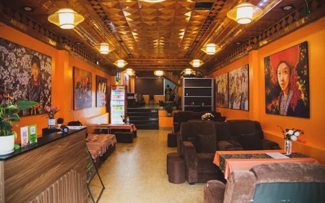 Sapa Central House