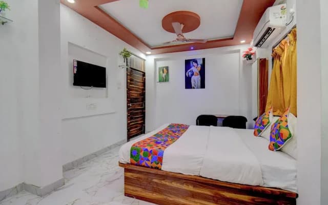 Via Anandi Inn