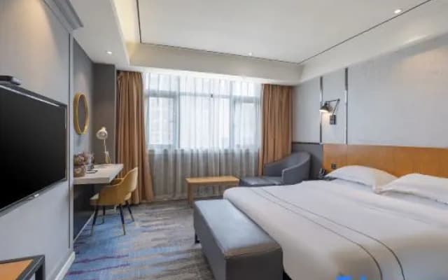 Jingjing Light Luxury Hotel (Mingshi Branch)