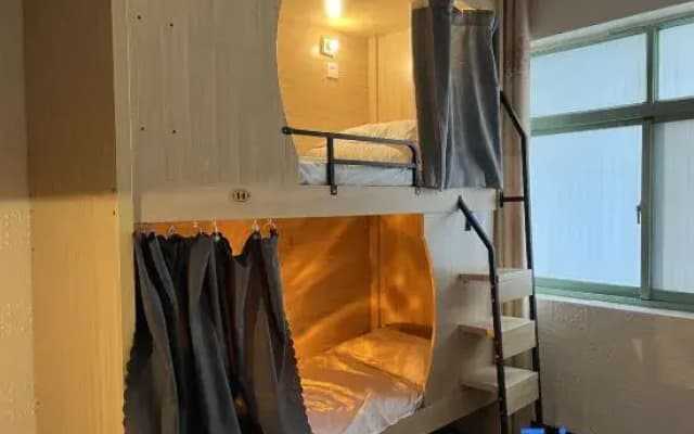 Ximo Hostel (Guiyang Fountain Pool Subway Station Taiping Road Internet-famous Street)