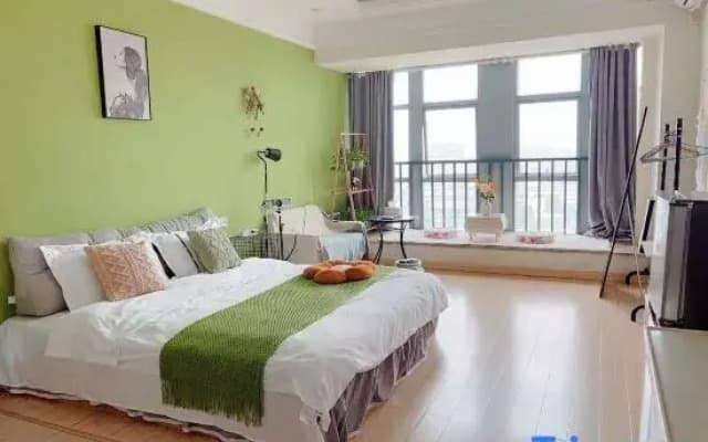 Yunjian Homestay (People's Square)