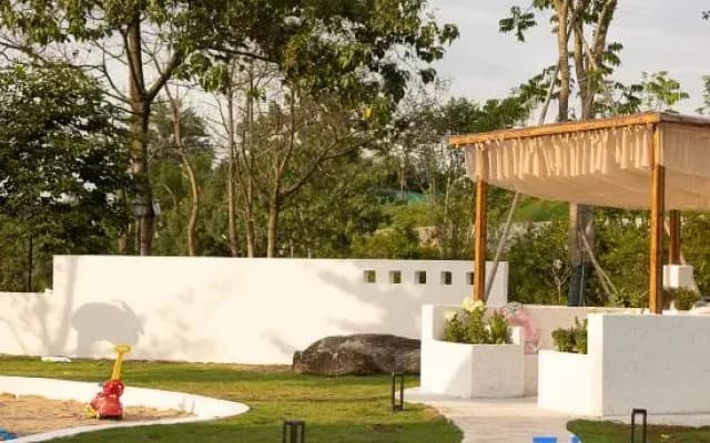 Xixili XIXL · Mountain Private Hot Spring | Designer Boutique Inn (Anji Longwang Mtn Rafting)