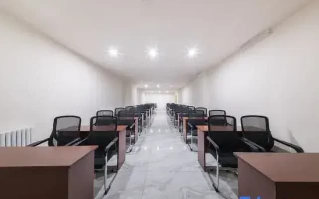 JI Hotel (Hegang City Government People's Service Center)
