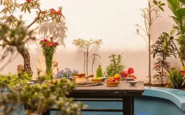 "Memories Travel Time Boutique Inn"
