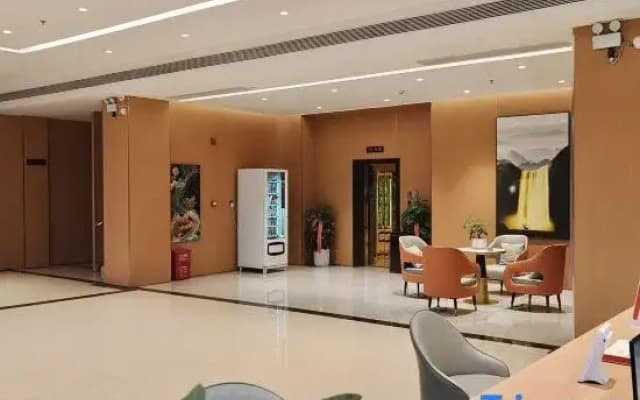Xiangzhou Longyin Impression Hotel (Shilong Town Government)
