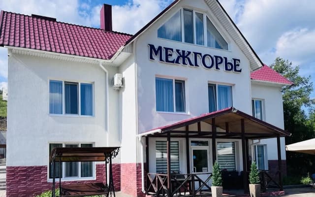 Меблированные комнаты Межгорье