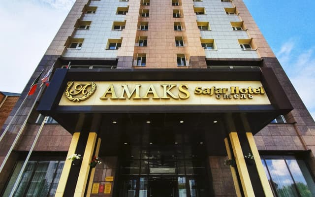 Отель Амакс Сафар