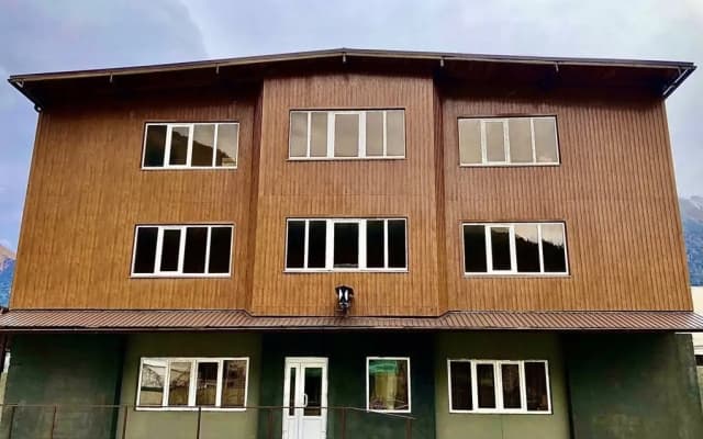 Гостевой дом Ёлка и Камин