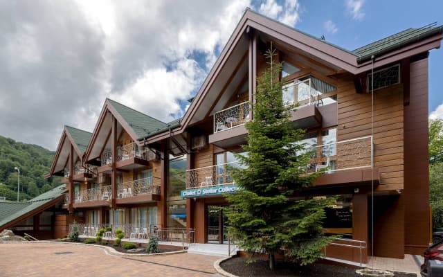 Stellar Collection Chalet Krasnaya Polyana
