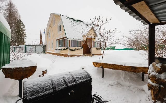 Частный дом на Улице Школьная 73 Дом 1115 до 15 гостей