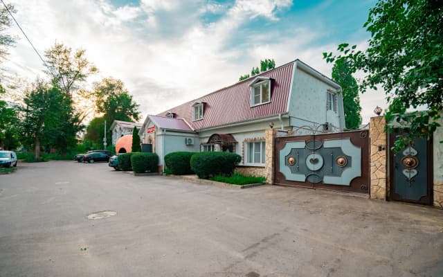 Мини-Отель  Пандок