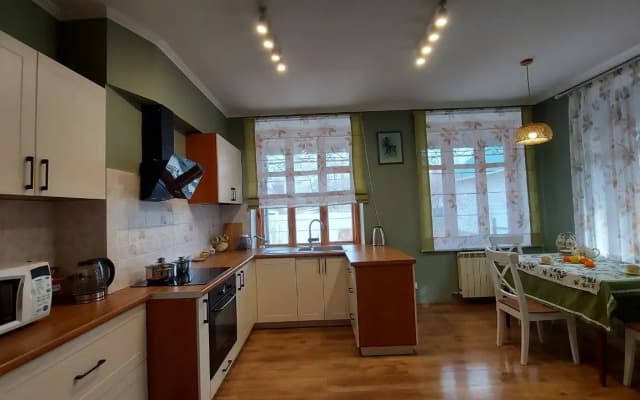 Частный дом Просторный Дом  для вашего отдыха