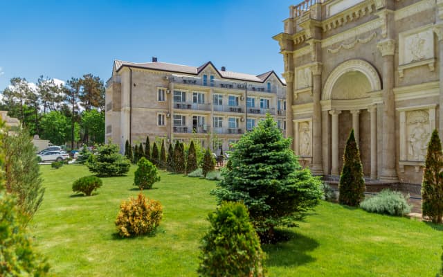 Отель Avdallini Golden Bay