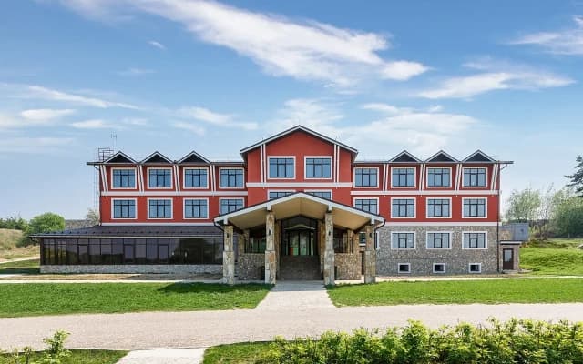 Отель Загородный клуб Свияга