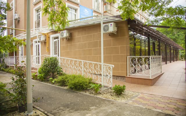 Отель Хоста Garden