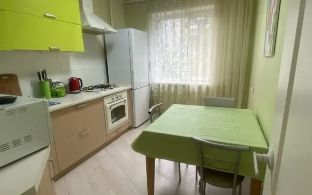 Квартира 3х Комнатная Рядом с Парком Победы 3 Этаж