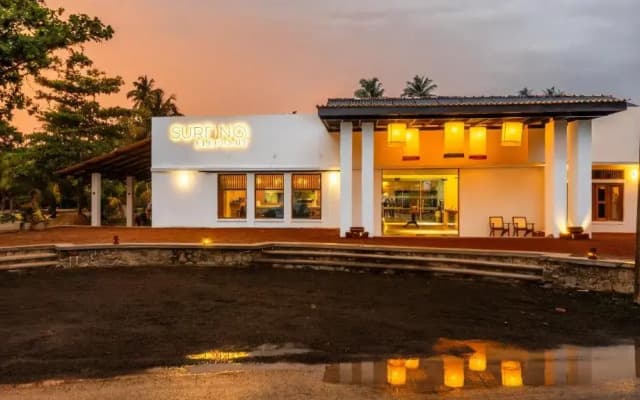 Курортный отель Surfing Elephant Resort
