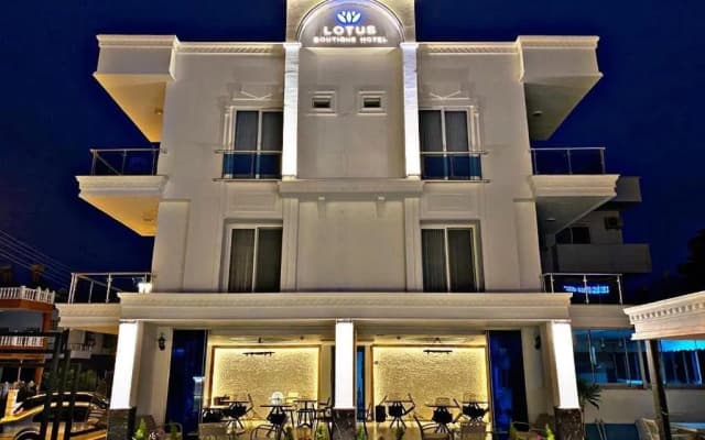 Lotus Hotel