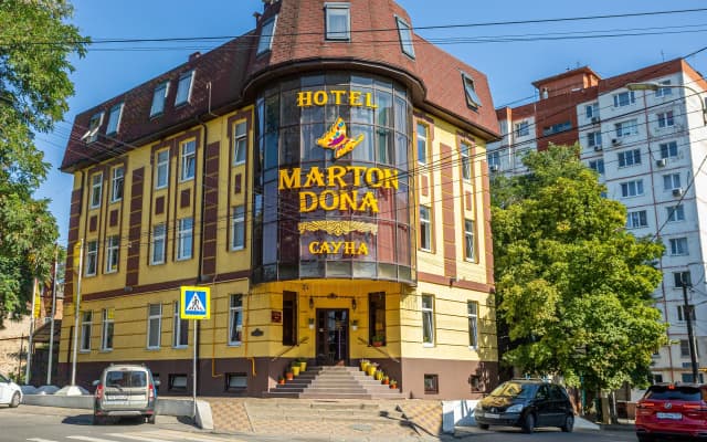 Отель Мартон Дона