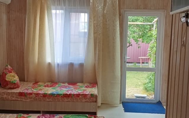 Меблированные комнаты на Азовском Море