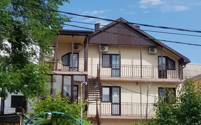 Меблированные Комнаты Виноградный Дворик