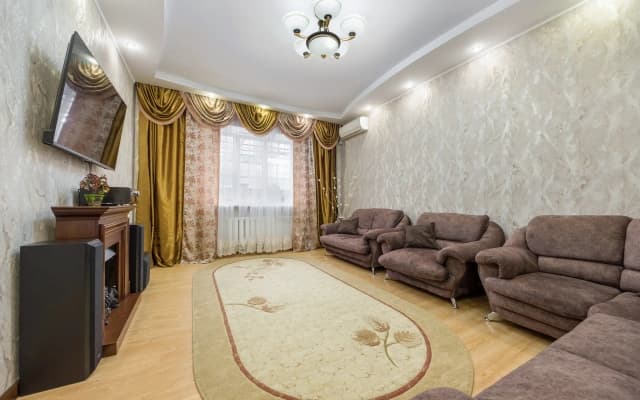 Частный дом с бассейном и хаммамом