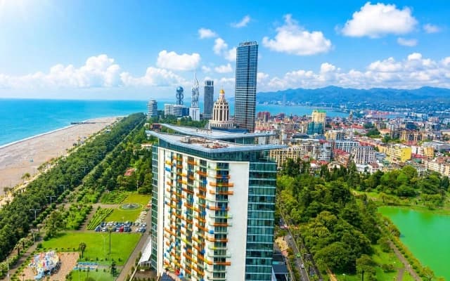 Апарт-отель NQ Apartments With Sea & City View at Alliance Privilege