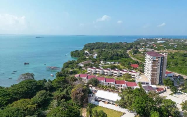 Курортный отель Blue Ocean Residences Zanzibar