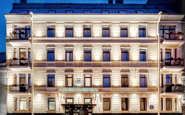 Отель DOM Boutique Hotel