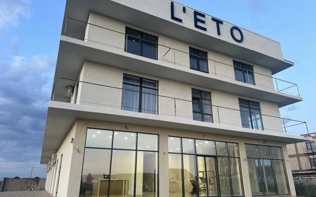 Отель Leto