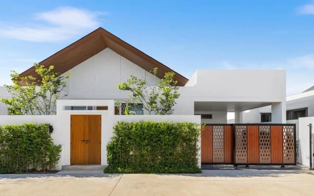 Апарт-отель The Ozone Pool Villas by NLA