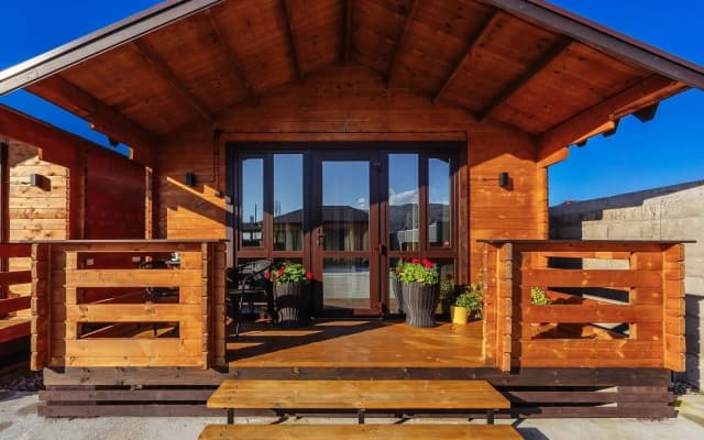 Мини-отель "БроНау Amra House"