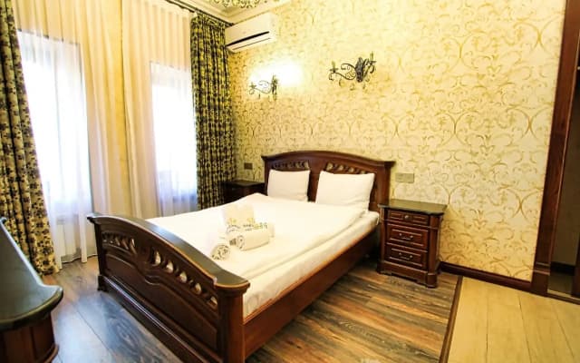 Royal Historical Boutique Hotel