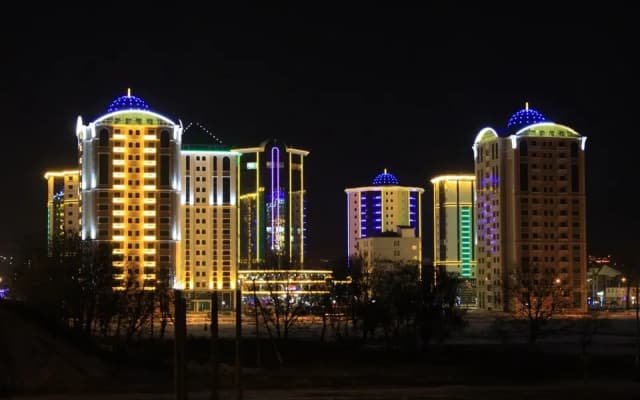 Отель Кавказ