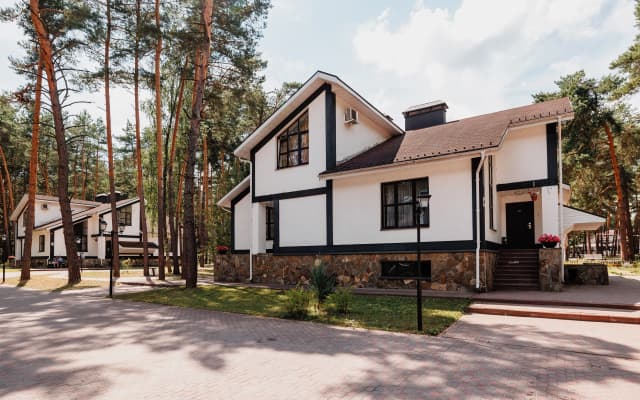 Парк Отель Русский