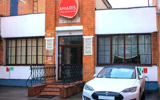 Отель Амарис