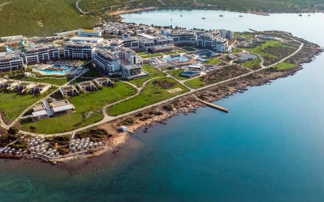 Anda Barut Collection - Ultra All Inclusive