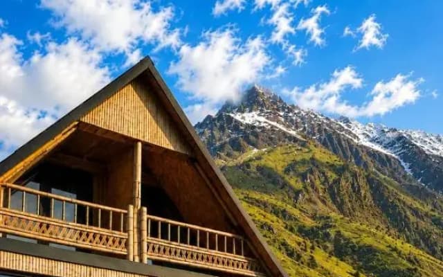 Отель Bamboo Cottages Kazbegi