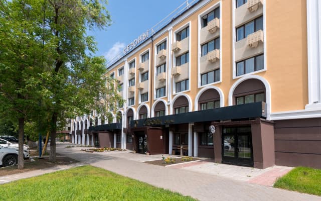 Отель Сезоны