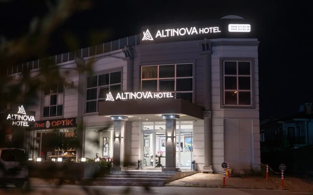 Altınova Hotel Sakarya