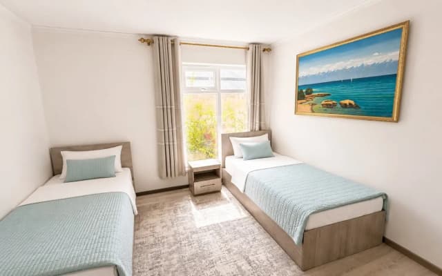 Esal Guest House Issykkul