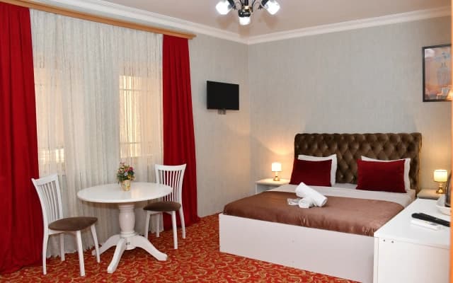 Old Town Hotel