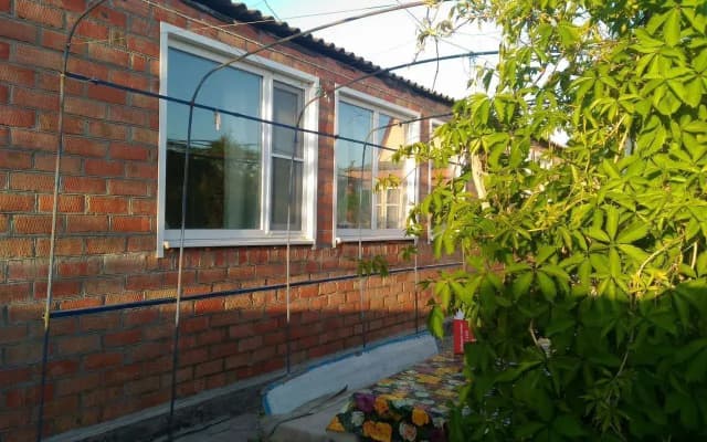 Частный дом С тремя спальнями и большой солнечной верандой
