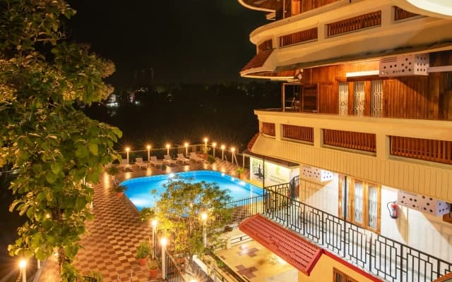 Отель Atreya Ayurveda Beach Retreat