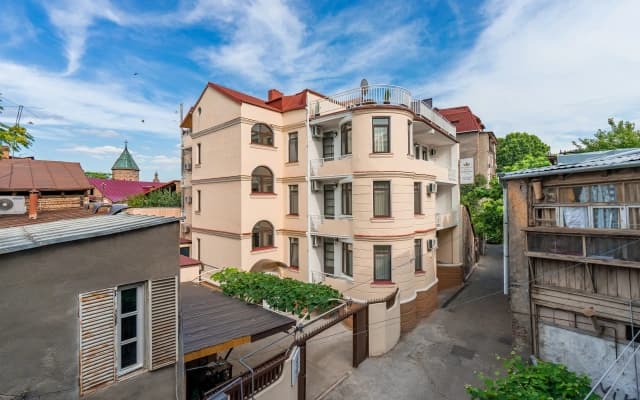 Отель Imperial House