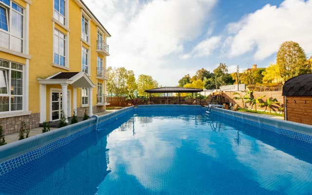 Апартаменты Dacha hotel sirius