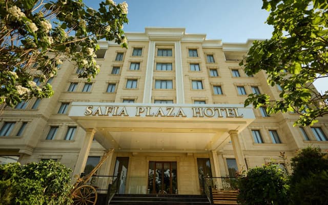 Отель Safia Plaza
